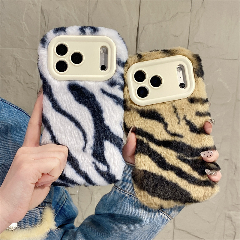 Apple Iphone 16 - 豪華なゼブラ柄ふわふわプラッシュスマホケース iPhone 17 Air 16 15